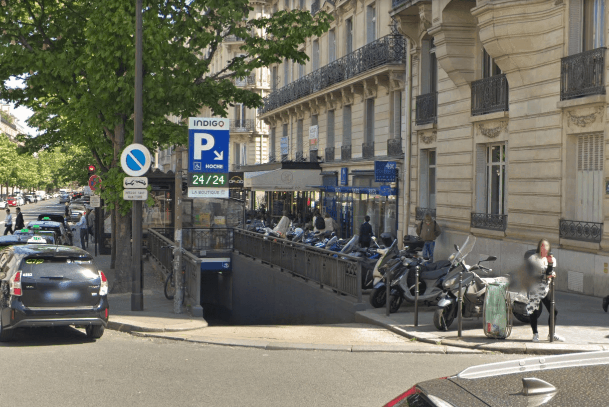 Photo du parking INDIGO Hoche à Paris